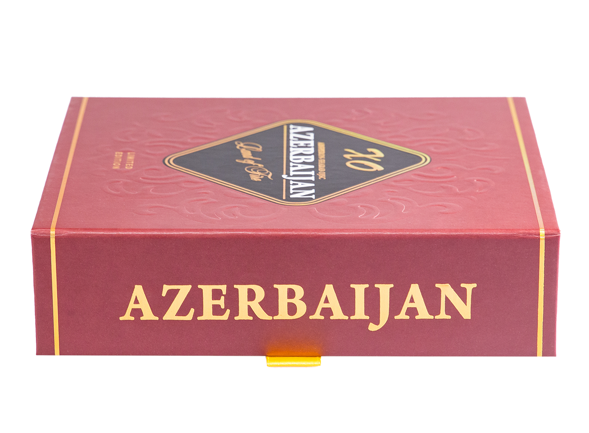 Подарочная коробка на магните под бутылку "Azerbaijan", 215*250*60 мм