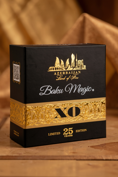 Подарочная коробка под бутылку "Baku Magic XO"
