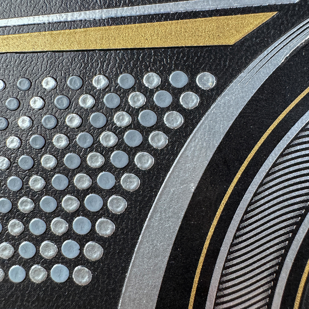 Шелкотрафаретная печать по кожзаму